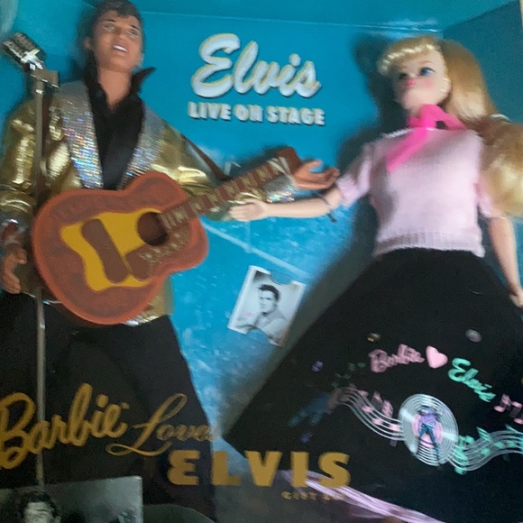 Barbie Loves Elvis released 1997 - Picture 9 of 13